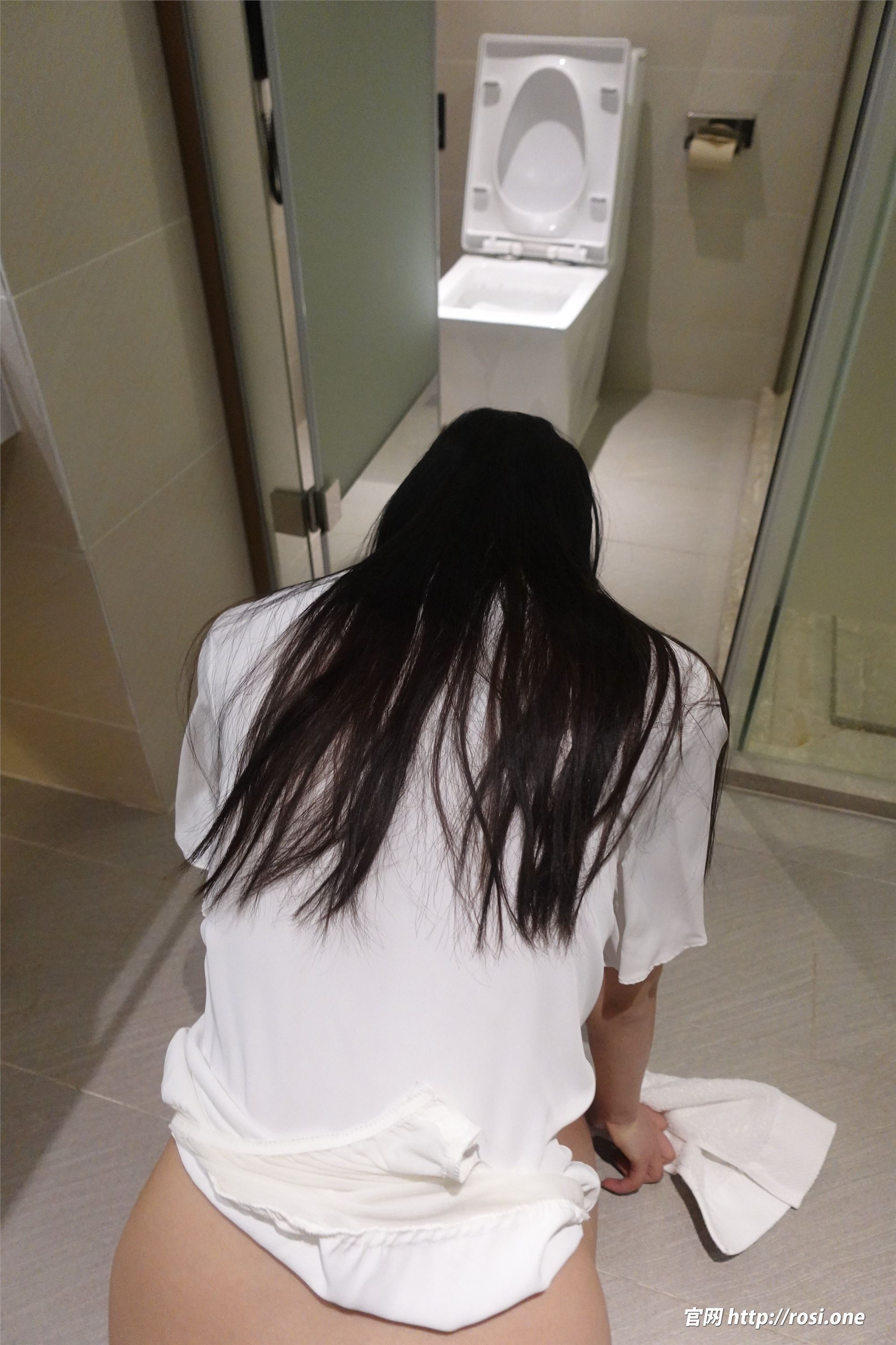 ROSI写真 2022.03.06 NO.3744